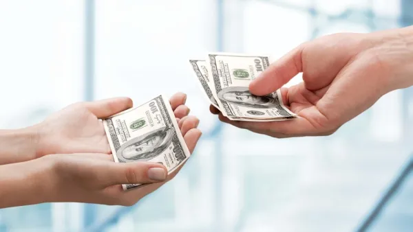  دول مجلس التعاون الخليجي تقع في الوسط مقارنة بالدول الأخرى في جميع أنحاء العالم عندما يتعلق الأمر بفجوة الأجور