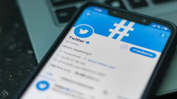 Twitter Shares Sink 12 Percent Since Trump Ban