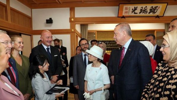 Turkish president on Sunday visited an Ottoman-themed exhibition in Kyoto   (Twitter)