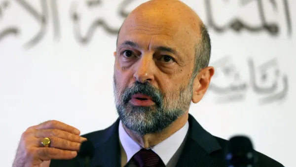 Prime Minister Omar Razzaz (Twitter)
