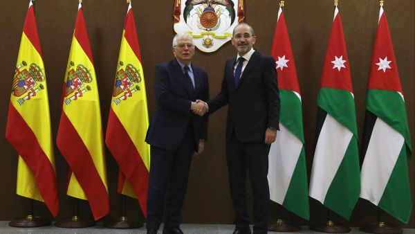 Spanish FM Josep BorrellF has visited Jordan to hold talks with his Jordanian counterpart  Ayman Safadi (Twitter)