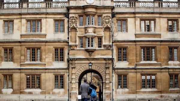 Cambridge University (Twitter)