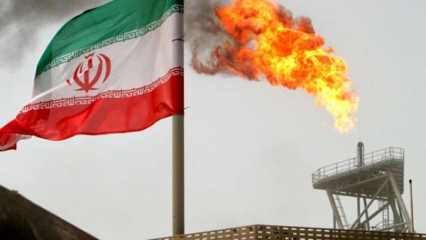 The US administration extended its sanction waiver for Iraq   (Twitter)