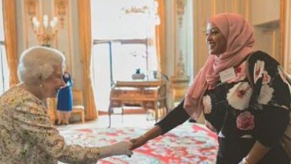 Egyptian young woman Inas Ibrahim Helal  honored by Queen Elizabeth II (Twitter)
