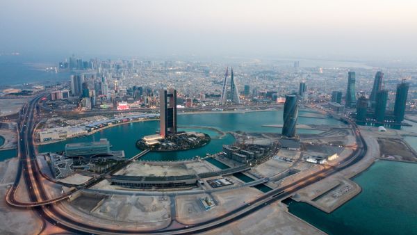 Aerial View of Bahrain (Shutterstock)	