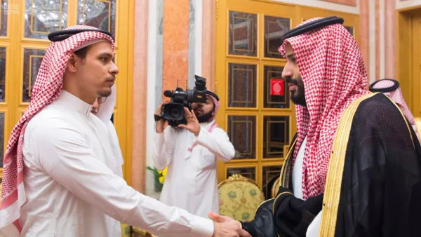 البرلمان العربي: نرفض المساس بالقيادة السعودية