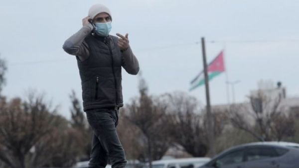 تزامن تصريح المسؤول الاردني مع اكتشاف اول اول حالة اصابة بالكورنا لكلب في مدينة اربد شمال البلاد 