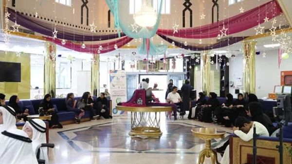 كتب العتيبة أن معظم العرب "يودون أن يصدقوا أن إسرائيل هي فرصة وليست عدوا