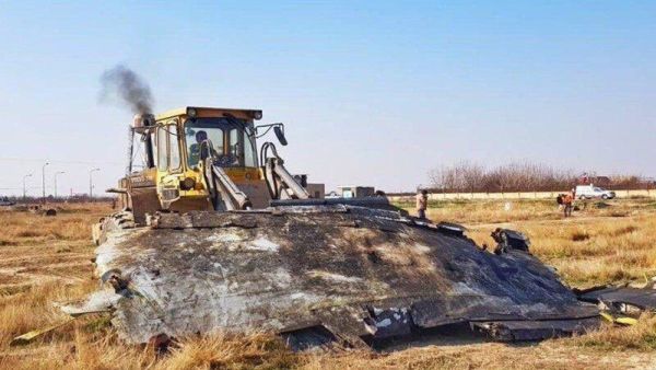 صاروخ ايراني يدمر طائرة مدنية اوكرانية