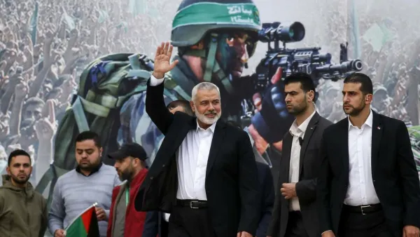 هنية، أن قرار الرئيس محمود عباس تأجيل إجراء الانتخابات قد وضع الفلسطينيين في “نقطة فراغ كبيرة”.