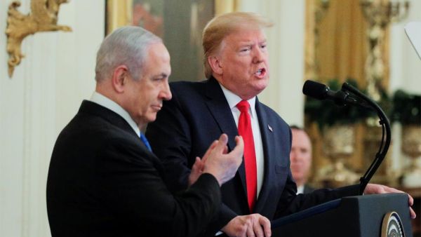 قال ترامب في عام 2017: “أعتقد أننا سنبرم اتفاقاً. قد يكون اتفاقاً أكبر وأفضل