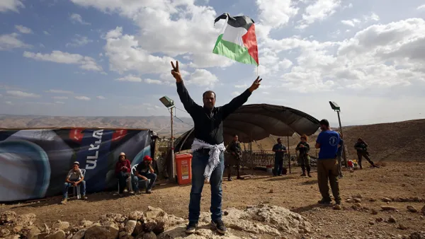 رسائل اردنية مصرية الى الفلسطينيين