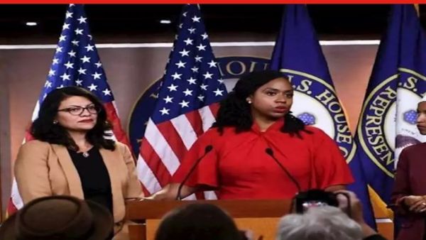 بدأ مجلس النواب الأمريكي الأسبوع الماضي إجراءات مساءلة ترامب لعزله