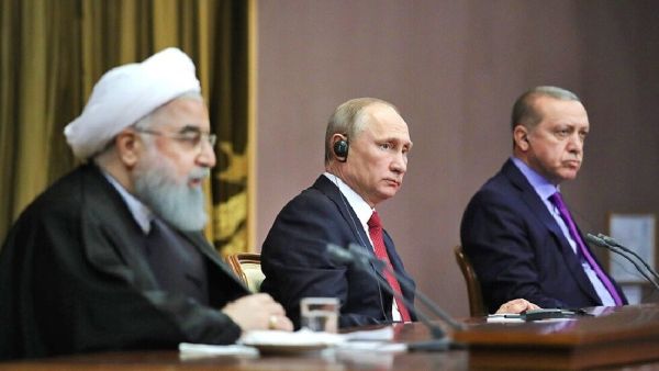 يعقد زعماء روسيا وإيران وتركيا لقاء قمة في أنقرة اليوم الاثنين، لبحث أهم ملفات الأزمة السورية وسبل تسويتها