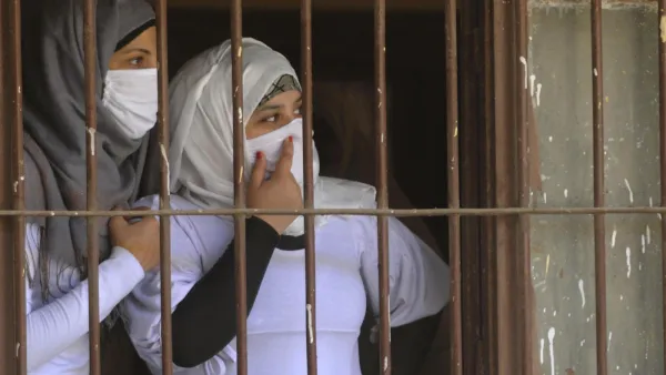 لا مانع من تطعيم أصحاب الأمراض المزمنة (الضغط والسكر والربو والحساسية)، باللقاح الصيني