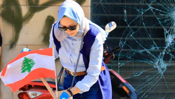  شرطة النبطية اوضحت انها كانت تريد تسهيل مرور الضرورة للمواطنين