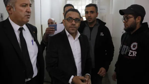 منع غيث من التحرك والتواجد في مدينة القدس عدا مكان سكنه