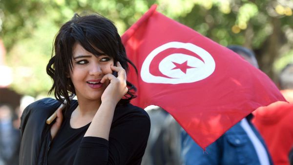 يمكن أن يحدد المبلّغون نوع الانتهاك الأمني أو الحقوقي