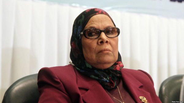 آمنة نصير 