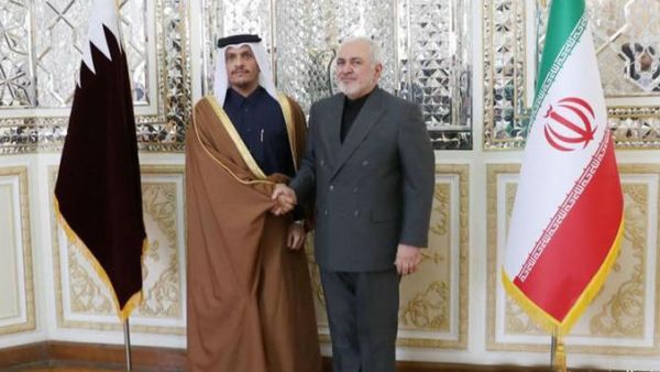 وزير الخارجية القطري محمد بن عبدالرحمن يلتقي نظيره الإيراني جواد ظريف