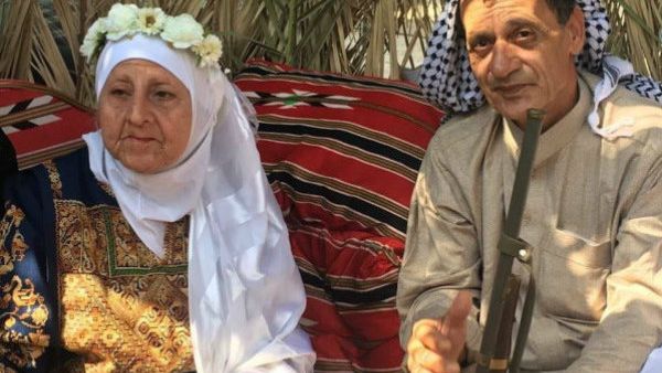 عقد هشام مصلح وسعاد النابلسي 