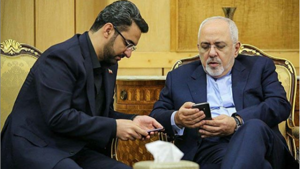 وزير الاتصالات الإيراني محمد جواد آذري جهرمي مع محمد جواد ظريف