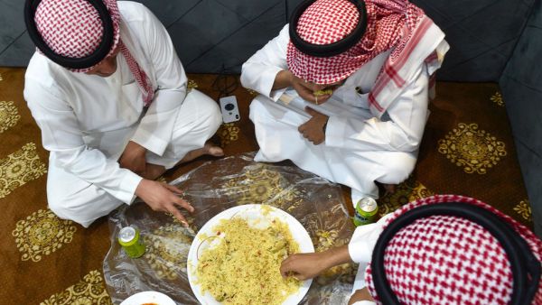 دولة خليجية تتصدر قائمة الدول الأكثر هدرًا للطعام