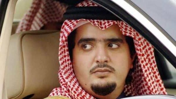 الأمير عبدالعزيز بن فهد 