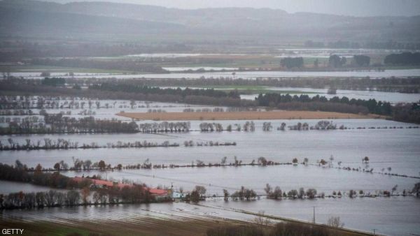 أدى سوء الأحوال الجوية إلى تعطل القطارات بين لشبونة وبورتو