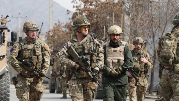  أمريكا ستخفض قواتها في أفغانستان إلى 2500 بحلول العام القادم