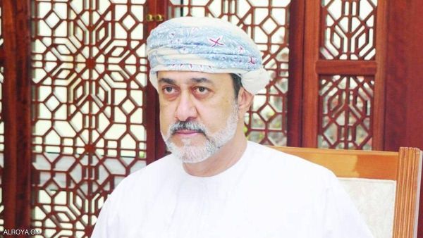 هيثم بن طارق آل سعيد سلطان عُمان الجديد