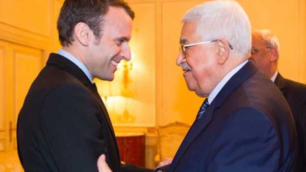 عباس يلتقي نظيره الفرنسي في رام الله