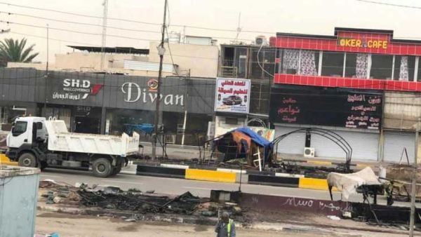 قوات الأمن العراقية تقتحم ساحة اعتصام البصرة 