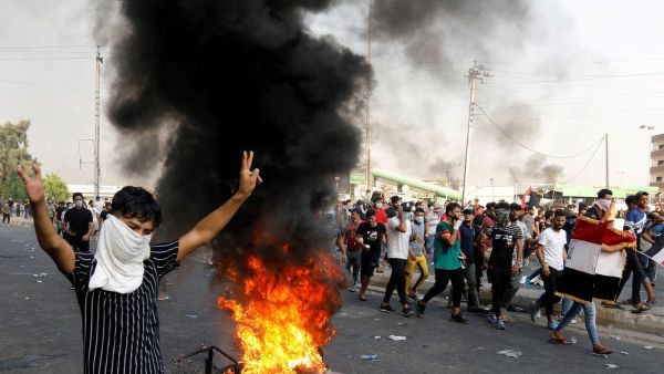 مقتل 15 عراقيا بالرصاص بمدينة الصدر وأوامر بسحب الجيش