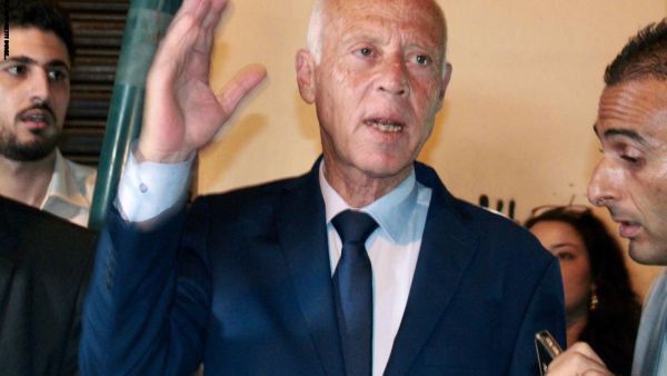 المرشح الرئاسي في تونس قيس سعيد