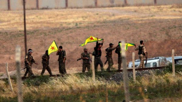 الوحدات الكردية لم تنسحب بعد بالكامل من منطقة الحدود