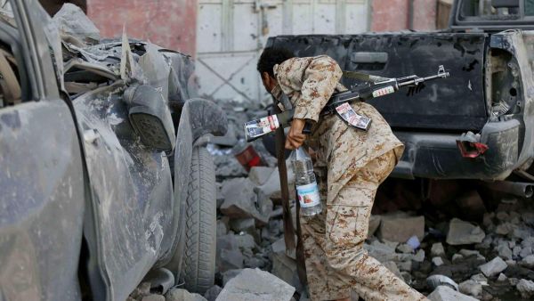 "الدفاع اليمنية" تدعو الجيش إلى استعادة صنعاء من الحوثيين