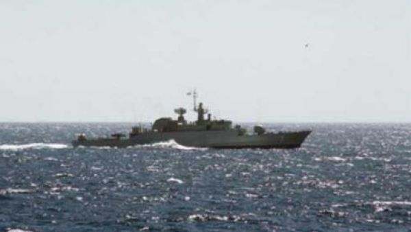 وزير يمني: سفن إيرانية تدخل المياه الإقليمية لسقطرى