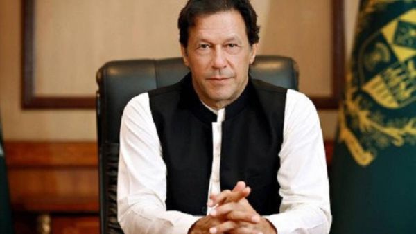 باكستان تقيل رئيس جهاز الاستخبارات وتعين آخر متشدد