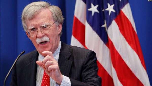 بولتون يتوجه إلى اليابان وكوريا الجنوبية 