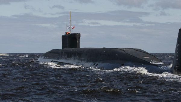 بعد التجربة الأمريكية.. روسيا تختبر صاروخين من غواصتين