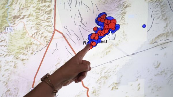 زلزال بقوة 5.9 درجة يضرب مدينة بيتونغ الإندونيسية