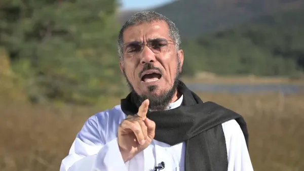  السلطات السعودية منعت الشيخ سلمان العودة من الاتصال بعائلته خلال العيد