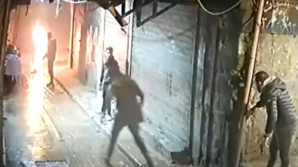 مواطن لبناني يُحرق نفسه في طرابلس 