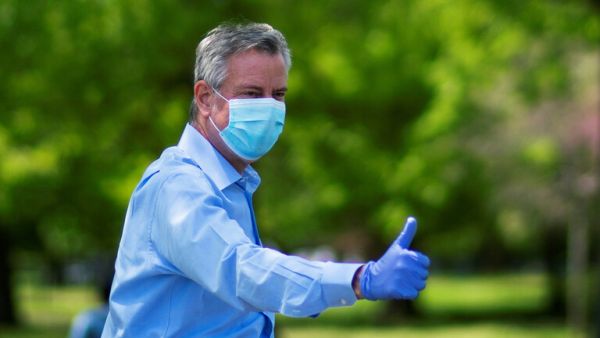 عمدة مدينة نيويورك الأمريكية، بيل دي بلاسيو