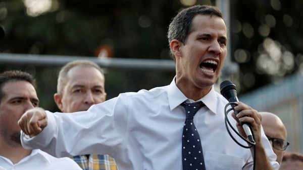  زعيم المعارضة الفنزويلية خوان غوايدو