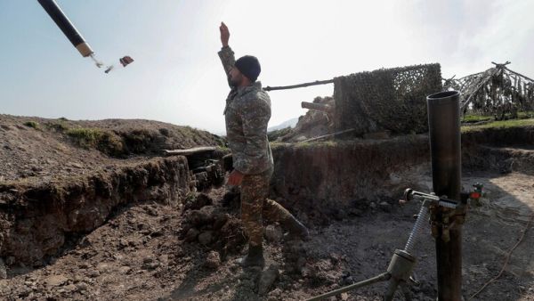 قوات الدفاع في قره باغ تعلن إسقاط طائرة تركية مسيرة من نوع "بيرقدار"