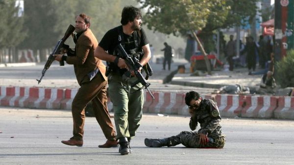 8 قتلى من الشرطة الأفغانية في هجوم لطالبان غرب البلاد