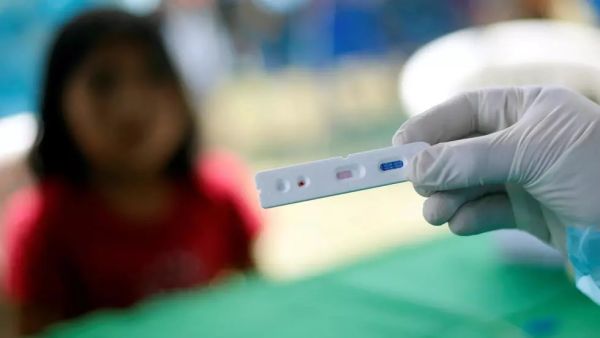 الصين تمنع المسافرين من بريطانيا وبلجيكا من دخول أراضيها بسبب كوفيد-19