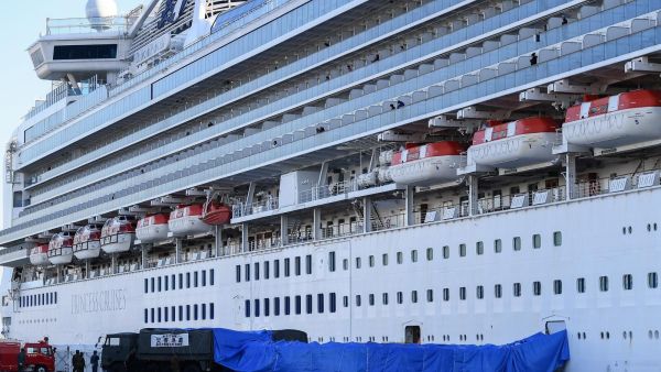 اليابان تسجل رابع وفاة بين ركاب السفينة الموبوءة بفيروس كورونا